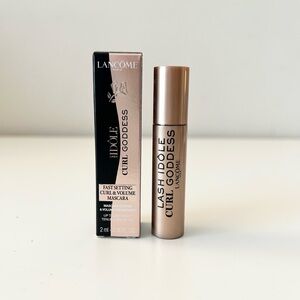 🌸LANCOME Lash Idole Curl Goddess Deluxe Mini in 01 Divine Black 2 mL